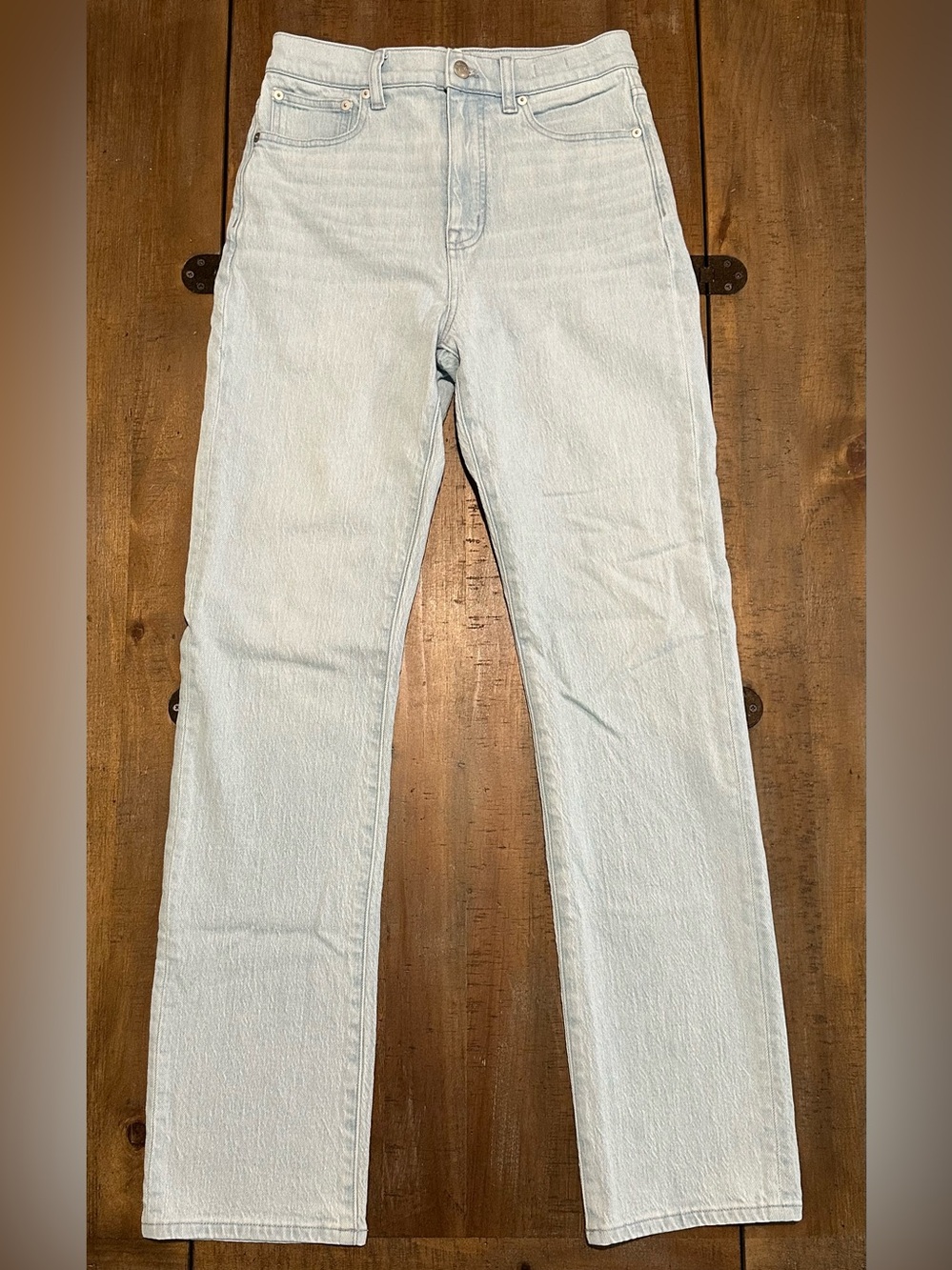 Madewell 90s Straight Jeans in Light Blue